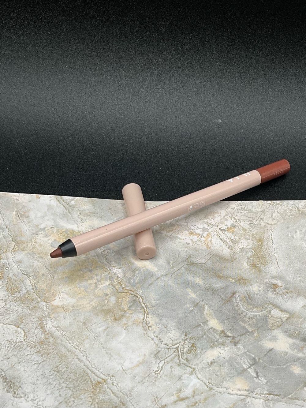Ilia truline waterproof eyeliner flourish new